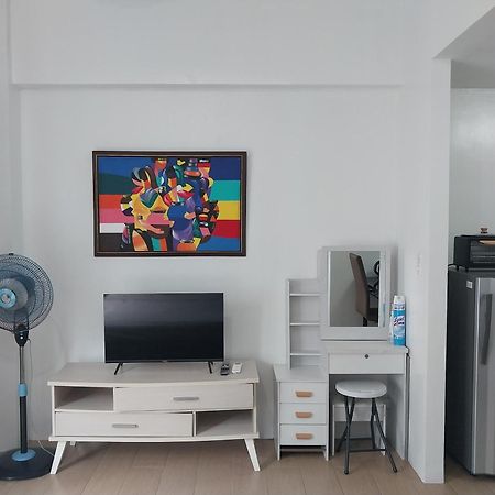 Alps At 150 Newport Blvd Condominum Near T3 Pasay Exteriör bild