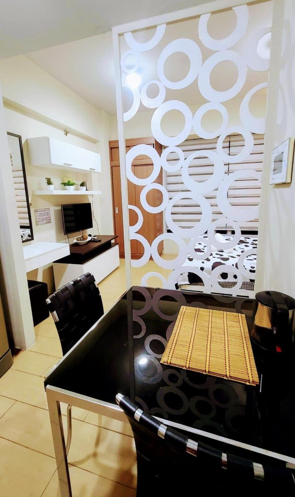 Alps At 150 Newport Blvd Condominum Near T3 Pasay Exteriör bild